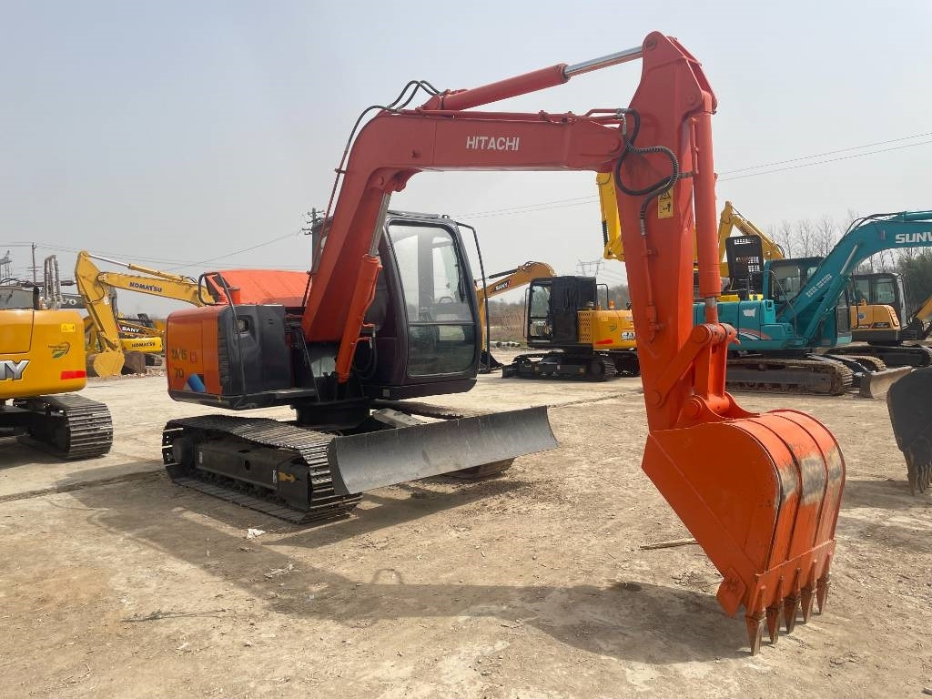 Hitachi ZX 70 - Miniexcavadora: foto 2 Hitachi ZX 70 - Miniexcavadora: foto 2