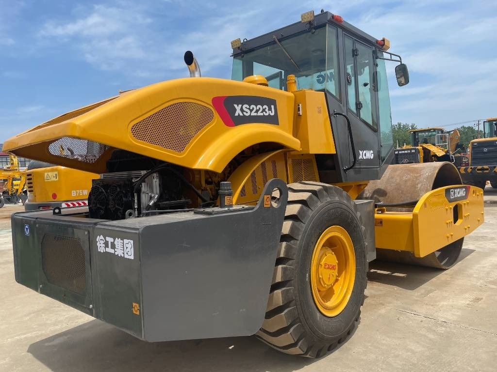 XCMG XS 223 J - Compactador: foto 4 XCMG XS 223 J - Compactador: foto 4