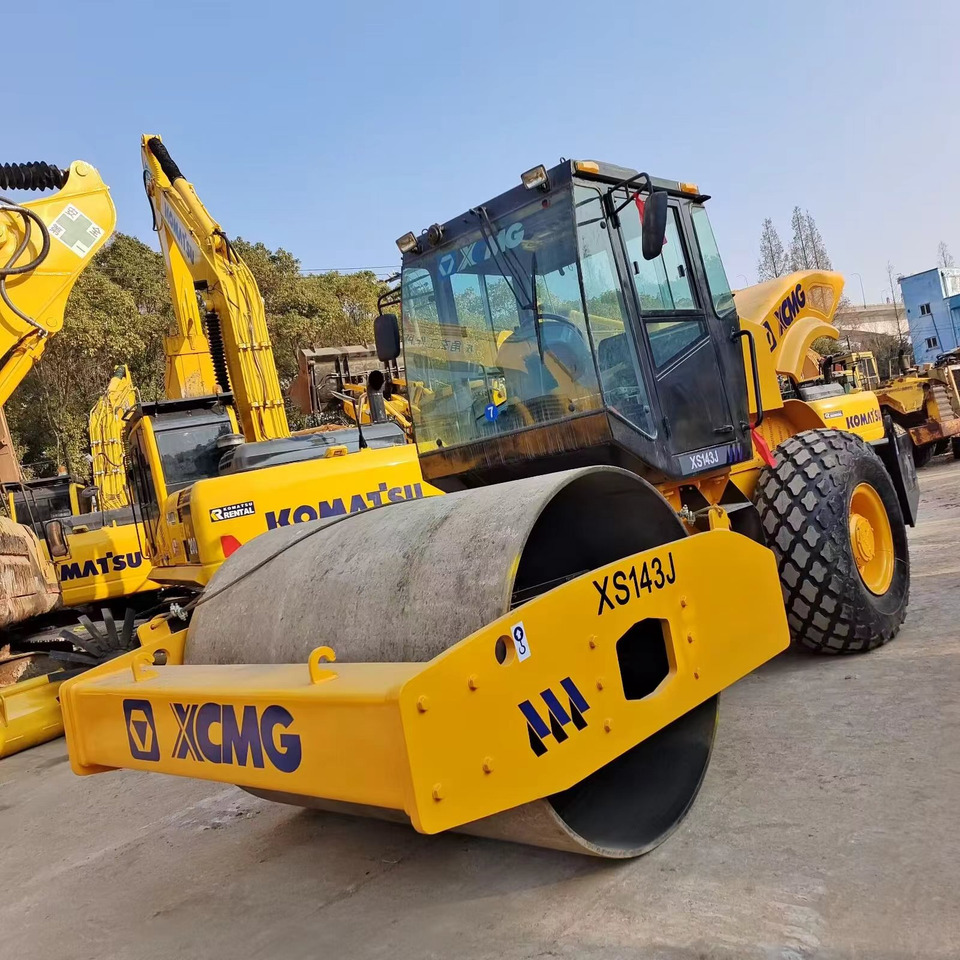 XCMG XS143J road roller - Compactador: foto 1 XCMG XS143J road roller - Compactador: foto 1