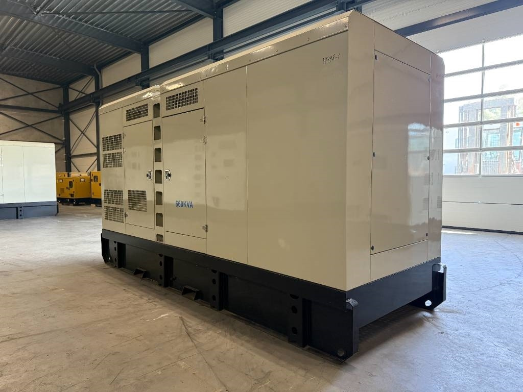 Iveco CR16TE1W - 660 kVA Surplus Genset - DPX-19798 - Generador industriale: foto 3 Iveco CR16TE1W - 660 kVA Surplus Genset - DPX-19798 - Generador industriale: foto 3