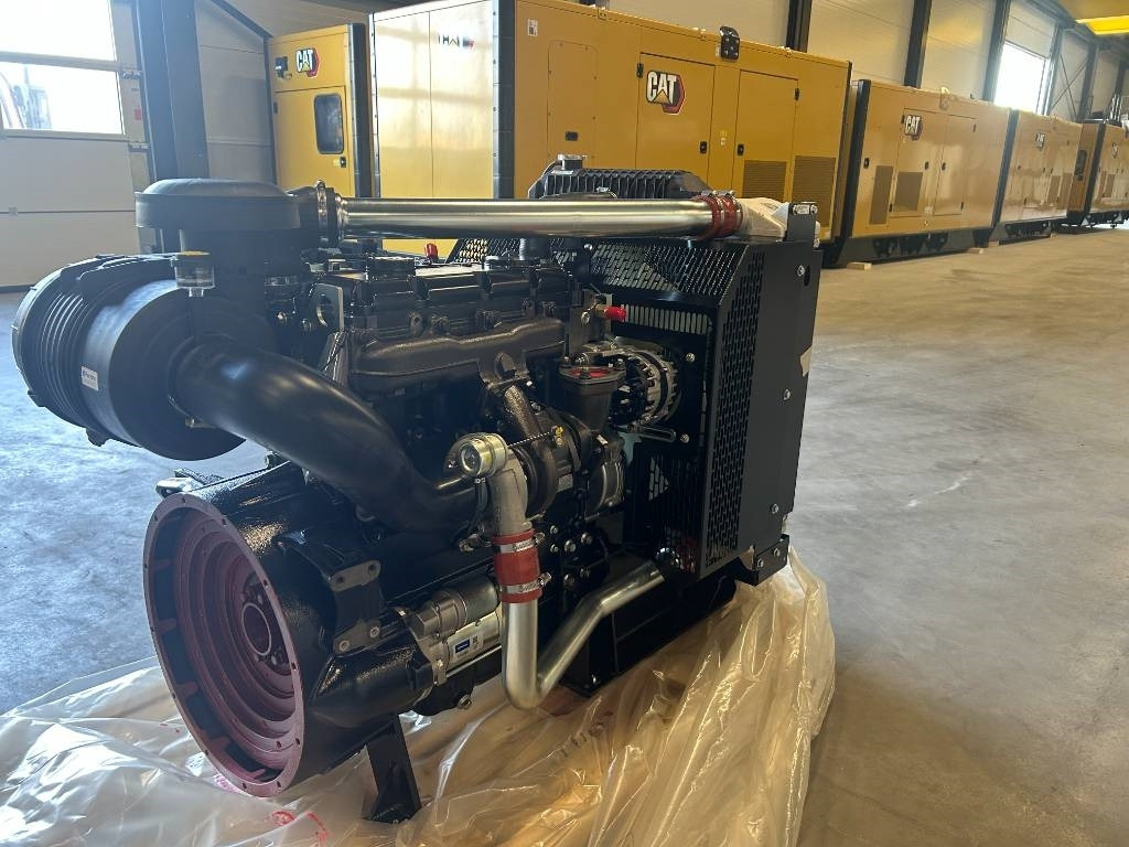 Perkins 1104D-44TA - Diesel Engine - New - DPX-25088 - Motor para Maquinaria de construcción: foto 2 Perkins 1104D-44TA - Diesel Engine - New - DPX-25088 - Motor para Maquinaria de construcción: foto 2