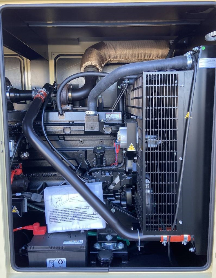 Sdmo J200 - 200 kVA Generator - DPX-17109 - Generador industriale: foto 5 Sdmo J200 - 200 kVA Generator - DPX-17109 - Generador industriale: foto 5