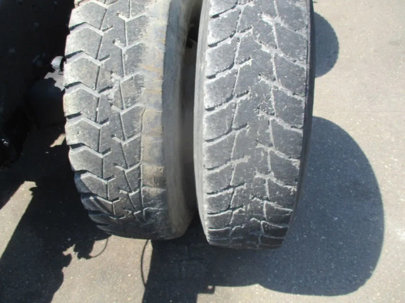 Camión chasis MAN 26.402 25.402 , ZF manual , 6x4 , Sping suspension: foto 15