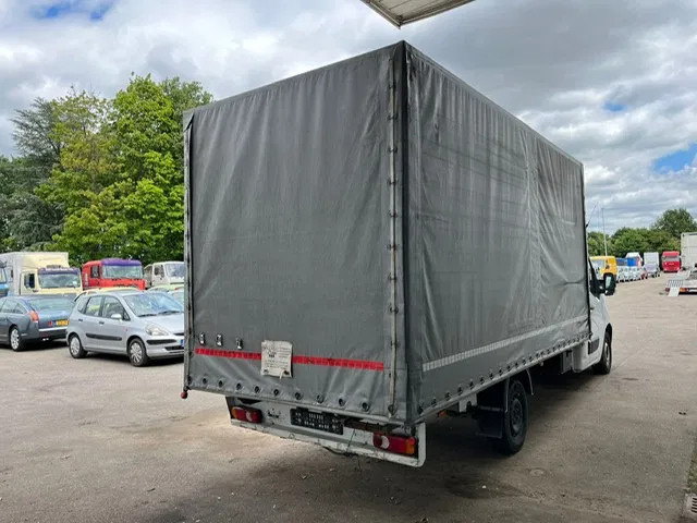 Opel Movano 2.3 CDTi , 170 HP , Topsleeper - Furgoneta con lona: foto 3 Opel Movano 2.3 CDTi , 170 HP , Topsleeper - Furgoneta con lona: foto 3