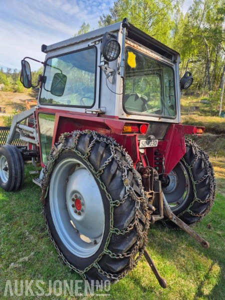 1980 Massey Ferguson 550 Traktor - Frontlaster - Kjetting - Servostyring - Tractor: foto 5 1980 Massey Ferguson 550 Traktor - Frontlaster - Kjetting - Servostyring - Tractor: foto 5
