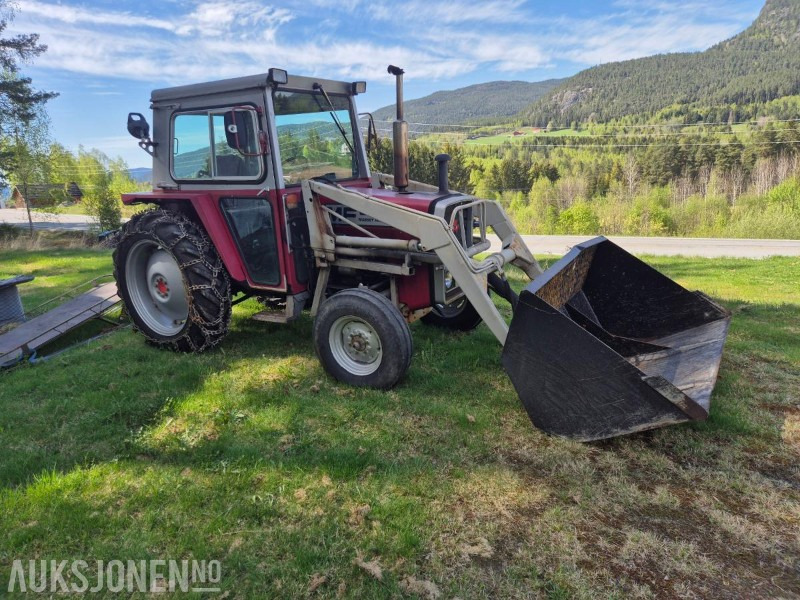 1980 Massey Ferguson 550 Traktor - Frontlaster - Kjetting - Servostyring - Tractor: foto 2 1980 Massey Ferguson 550 Traktor - Frontlaster - Kjetting - Servostyring - Tractor: foto 2