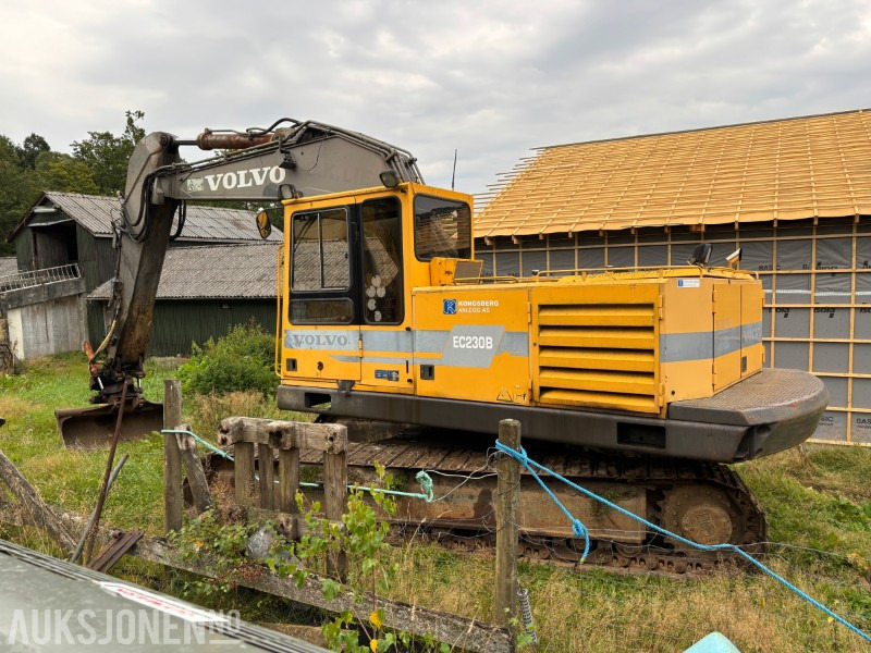 1997 Volvo EC230B Åkerman KM01 Feste 3 Skuffer 1 Klype - Excavadora: foto 2 1997 Volvo EC230B Åkerman KM01 Feste 3 Skuffer 1 Klype - Excavadora: foto 2