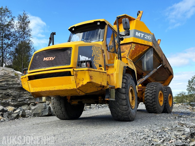 2002 Moxy MT26 - KUN 13 963 motortimer - registrert på sorte skilter - Dúmper: foto 1 2002 Moxy MT26 - KUN 13 963 motortimer - registrert på sorte skilter - Dúmper: foto 1