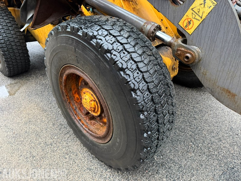 Cargadora de ruedas 2002 Volvo L70D Hjullaster – Hydraulisk HK-feste – 3 og 4. funksjon: foto 19 Cargadora de ruedas 2002 Volvo L70D Hjullaster – Hydraulisk HK-feste – 3 og 4. funksjon: foto 19