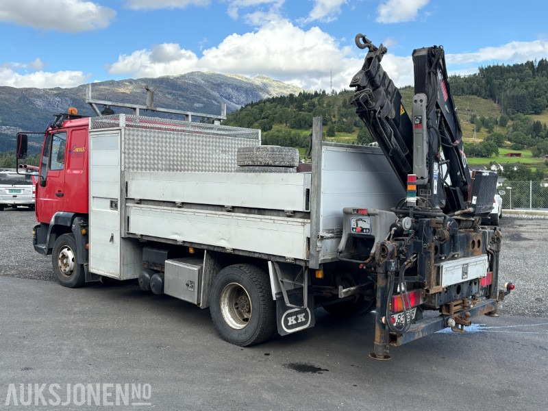 2003 MAN 12.225 LC kranbil / stolpebil / planbil med bakmontert kran - KUN 105 987 km!!! - Camión grúa: foto 4 2003 MAN 12.225 LC kranbil / stolpebil / planbil med bakmontert kran - KUN 105 987 km!!! - Camión grúa: foto 4