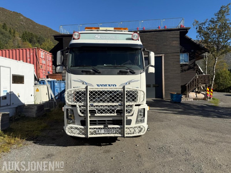 2006 Volvo FH-16 8X4 m/krokløft tridem - Camión multibasculante: foto 2 2006 Volvo FH-16 8X4 m/krokløft tridem - Camión multibasculante: foto 2