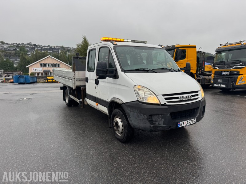 2008 Iveco Daily 65C18 lastebil - kranbil m/plan, HMF 340-kran, dobbeltkabin - Camión grúa: foto 3 2008 Iveco Daily 65C18 lastebil - kranbil m/plan, HMF 340-kran, dobbeltkabin - Camión grúa: foto 3