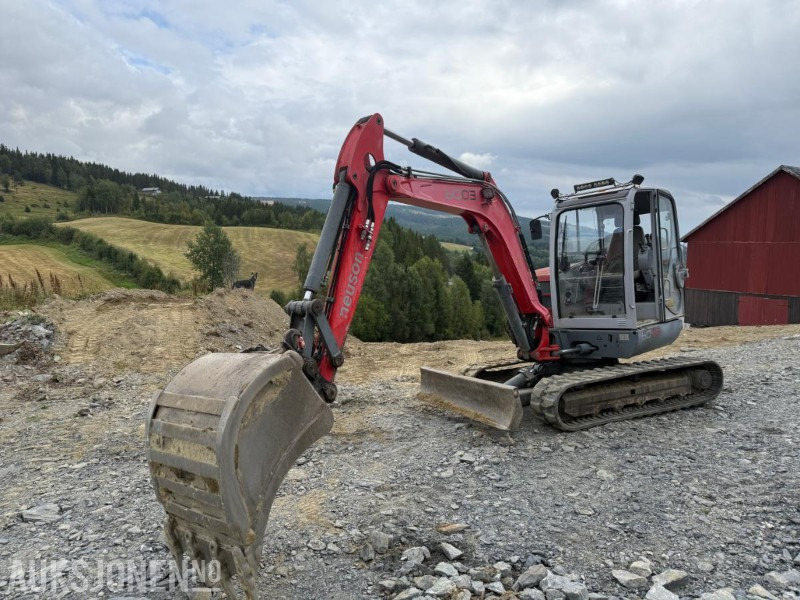 2008 Neuson 6003 minigraver m/6074 timer grave&pusseskuffe - Miniexcavadora: foto 1 2008 Neuson 6003 minigraver m/6074 timer grave&pusseskuffe - Miniexcavadora: foto 1