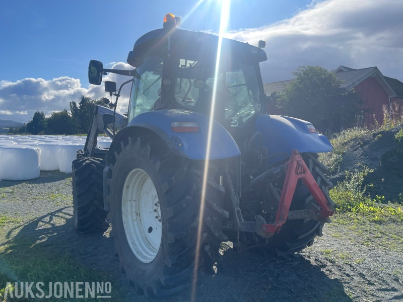 2009 New Holland T6070 - med frontlaster - Tractor: foto 3 2009 New Holland T6070 - med frontlaster - Tractor: foto 3