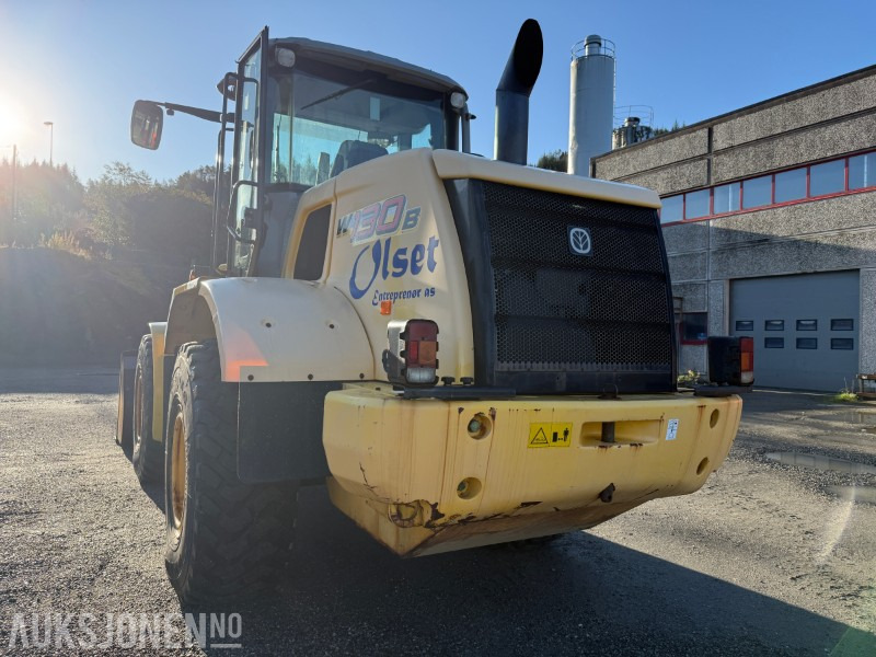 2011 New Holland W130B hjullaster – kun 3 580 timer - Cargadora de ruedas: foto 4 2011 New Holland W130B hjullaster – kun 3 580 timer - Cargadora de ruedas: foto 4
