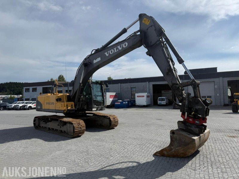 2011 Volvo EC210CL R6 ROTOTILT SENTRALSMØRING. - Excavadora: foto 2 2011 Volvo EC210CL R6 ROTOTILT SENTRALSMØRING. - Excavadora: foto 2