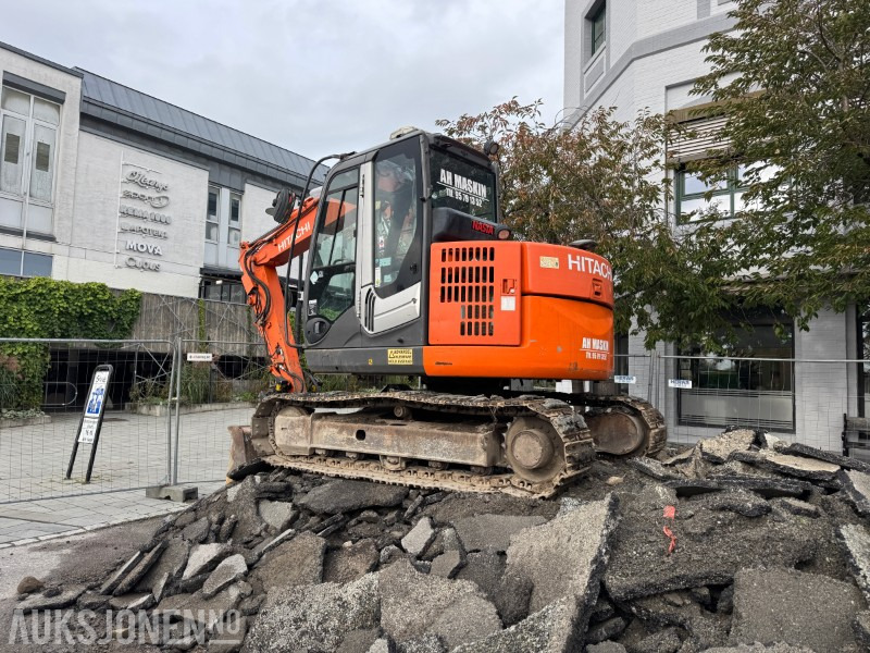 2013 Hitachi ZX85US-3 - Beltegraver - Gravemaskin - Engcon tiltrotator - Excavadora: foto 4 2013 Hitachi ZX85US-3 - Beltegraver - Gravemaskin - Engcon tiltrotator - Excavadora: foto 4