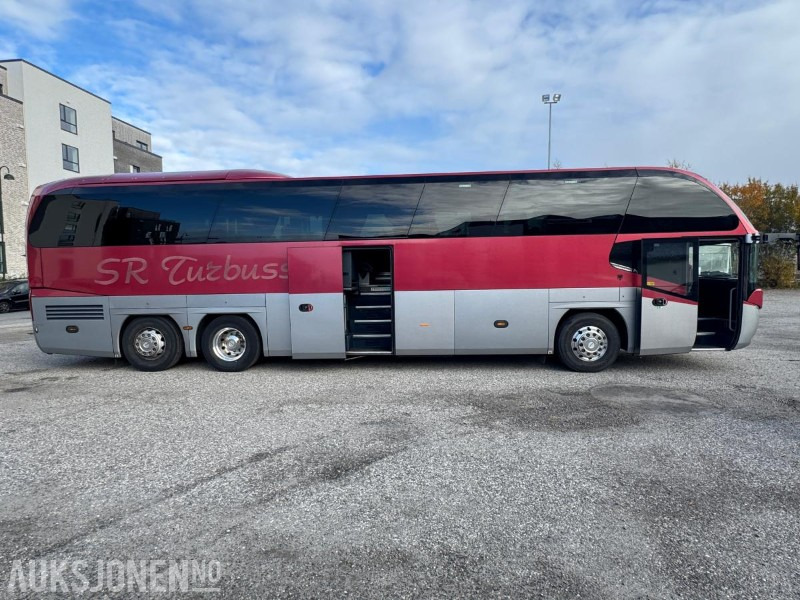 2013 MAN NEOPLAN Cityliner EEV - 53 seter - 615222km -turbuss - Autocar: foto 3 2013 MAN NEOPLAN Cityliner EEV - 53 seter - 615222km -turbuss - Autocar: foto 3