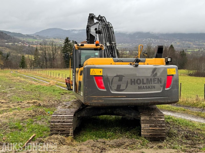 2013 Volvo EC220DL gravemaskin med 2 skuffer / Tiltrotator - Excavadora: foto 4 2013 Volvo EC220DL gravemaskin med 2 skuffer / Tiltrotator - Excavadora: foto 4