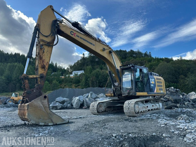 2014 Cat 329 EL Gravemaskin - 13640 Timer - Bunkringspumpe - Kamera - Excavadora: foto 1 2014 Cat 329 EL Gravemaskin - 13640 Timer - Bunkringspumpe - Kamera - Excavadora: foto 1