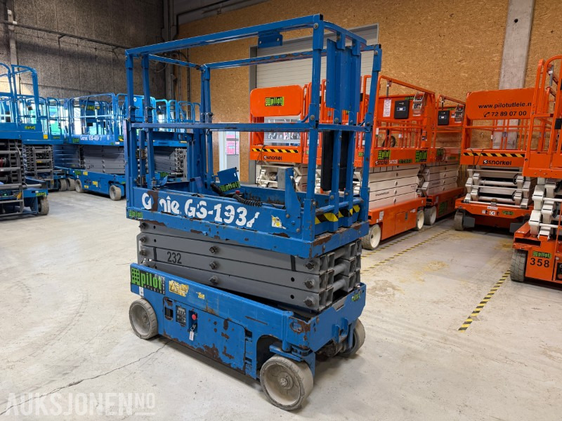 2014 Genie 1932 - Plataforma elevadora: foto 4 2014 Genie 1932 - Plataforma elevadora: foto 4