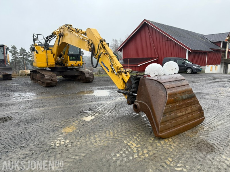 2015 Komatsu PC228USLC-10 / Tiltrotator / Leica GPS / Sentralsmøring / S70 - Excavadora de cadenas: foto 3 2015 Komatsu PC228USLC-10 / Tiltrotator / Leica GPS / Sentralsmøring / S70 - Excavadora de cadenas: foto 3