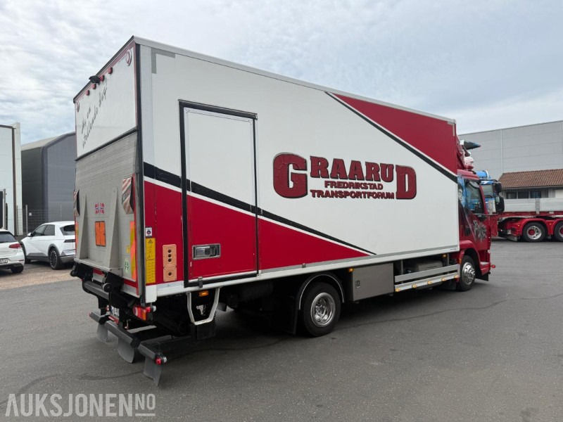 2016 DAF LF SKAPBIL - 15 PALLER - SERVICEHISTORIKK - 1 SJÅFØR - RYGGEKAMERA. - Camión caja cerrada: foto 5 2016 DAF LF SKAPBIL - 15 PALLER - SERVICEHISTORIKK - 1 SJÅFØR - RYGGEKAMERA. - Camión caja cerrada: foto 5