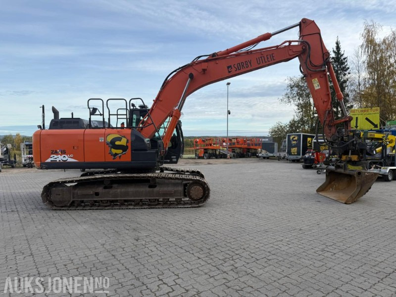2016 Hitachi Zaxiz 210LC BELTEGRAVER ENGCON TILTROTATOR SERVICEHISTORIKK. - Excavadora: foto 4 2016 Hitachi Zaxiz 210LC BELTEGRAVER ENGCON TILTROTATOR SERVICEHISTORIKK. - Excavadora: foto 4