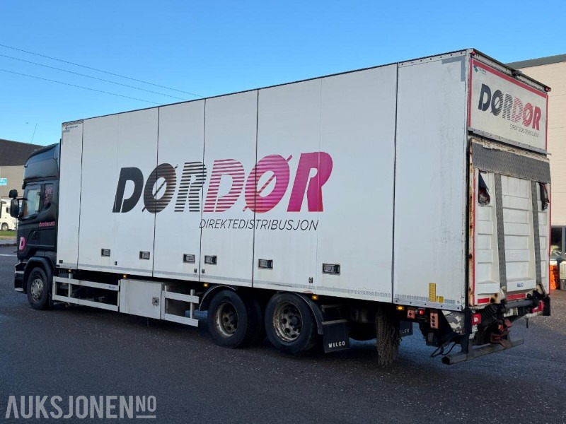 2016 Scania R520 6X2 skapbil med full sideåpning / EURO 6 - Camión caja cerrada: foto 3 2016 Scania R520 6X2 skapbil med full sideåpning / EURO 6 - Camión caja cerrada: foto 3