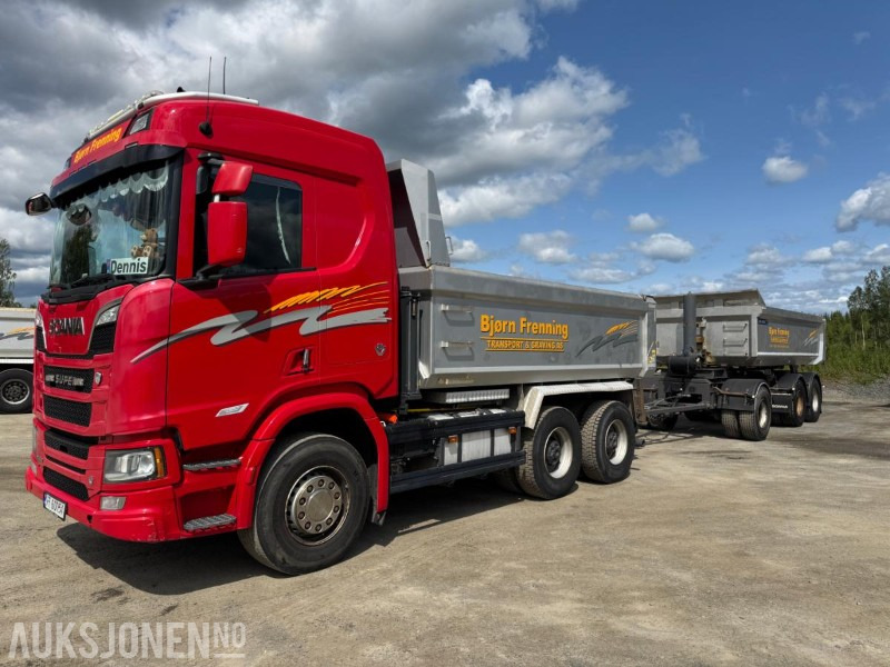 2018 Scania R580 GODT UTSTYRT TIPPBIL MED 3 AKSLET HENGER - Camión volquete: foto 1 2018 Scania R580 GODT UTSTYRT TIPPBIL MED 3 AKSLET HENGER - Camión volquete: foto 1