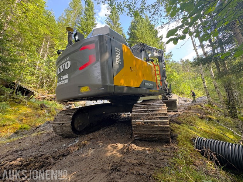2018 Volvo EC 140EL - Tilt - GPS - ny sertifisering og service - 6 818 TIMER - Excavadora: foto 3 2018 Volvo EC 140EL - Tilt - GPS - ny sertifisering og service - 6 818 TIMER - Excavadora: foto 3