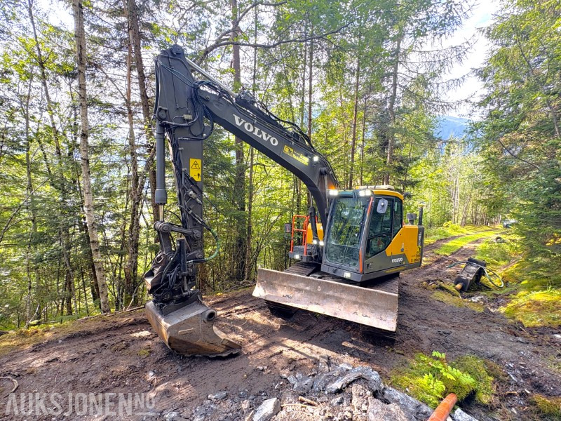 2018 Volvo EC 140EL - Tilt - GPS - ny sertifisering og service - 6 818 TIMER - Excavadora: foto 1 2018 Volvo EC 140EL - Tilt - GPS - ny sertifisering og service - 6 818 TIMER - Excavadora: foto 1
