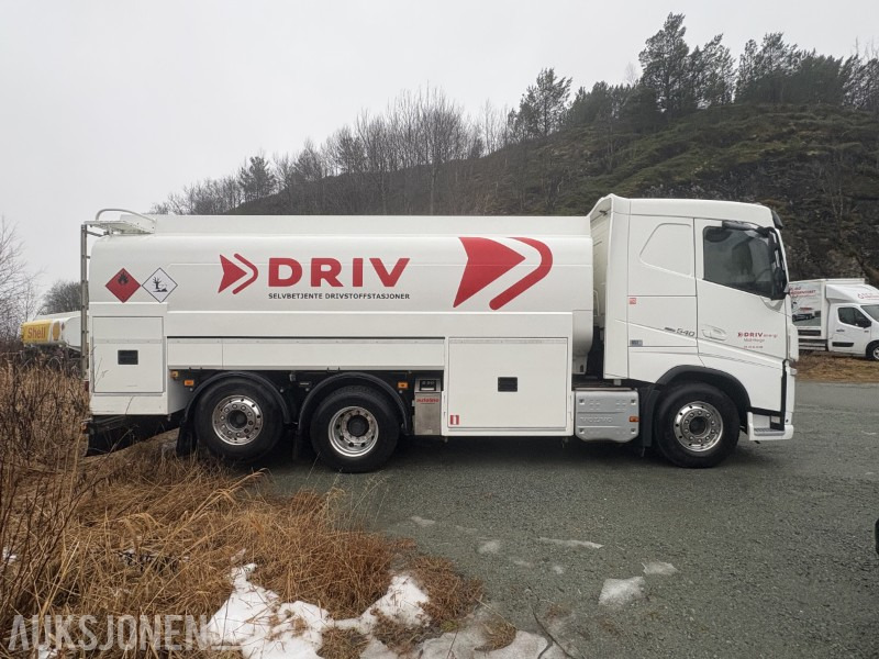 2018 Volvo FH 540 6x2 tankbil - HMK Bilcon - Lav km - Camión cisterna: foto 4 2018 Volvo FH 540 6x2 tankbil - HMK Bilcon - Lav km - Camión cisterna: foto 4