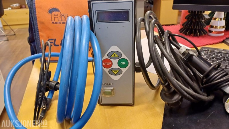 2019 Ritmo Plastic welding maskin, uten skader ,fungerer. Klar til bruk. - Equipo de construcción: foto 1 2019 Ritmo Plastic welding maskin, uten skader ,fungerer. Klar til bruk. - Equipo de construcción: foto 1