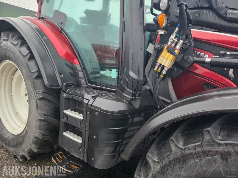Tractor 2021 Valtra N174 Versu traktor med lesseapparat kun 1296 timer: foto 11