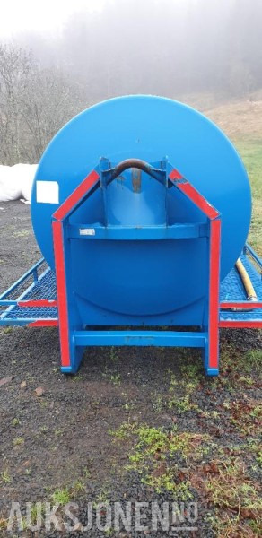 2022 Krokkasser Vanntank 12 m3 - Contenedor de gancho: foto 2 2022 Krokkasser Vanntank 12 m3 - Contenedor de gancho: foto 2
