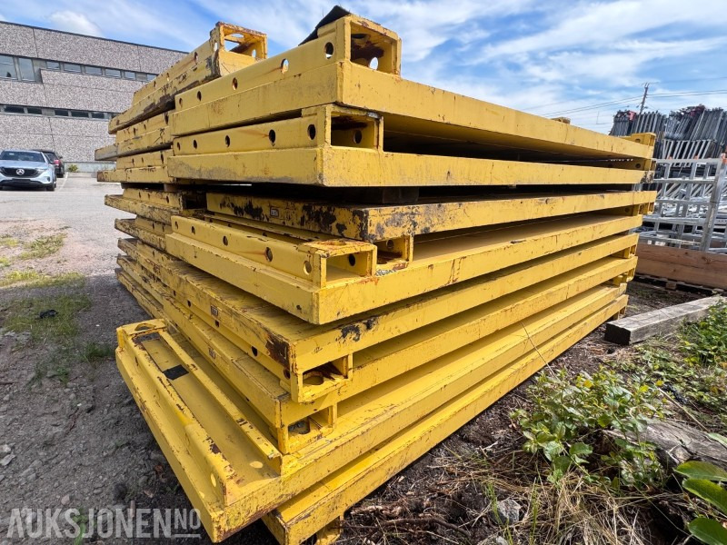 2023 Grøftekasser Serie 600 med toppseksjon – 4 stk - Equipo de construcción: foto 5 2023 Grøftekasser Serie 600 med toppseksjon – 4 stk - Equipo de construcción: foto 5