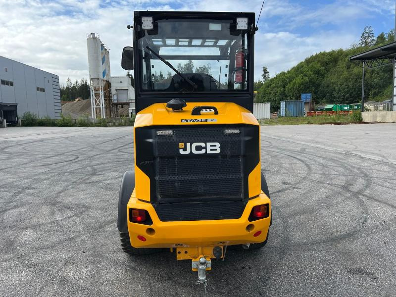 2023 JCB 403 plus kost med oppsamler, strøkasse, vikeplog ++ - Cargadora de ruedas: foto 5 2023 JCB 403 plus kost med oppsamler, strøkasse, vikeplog ++ - Cargadora de ruedas: foto 5