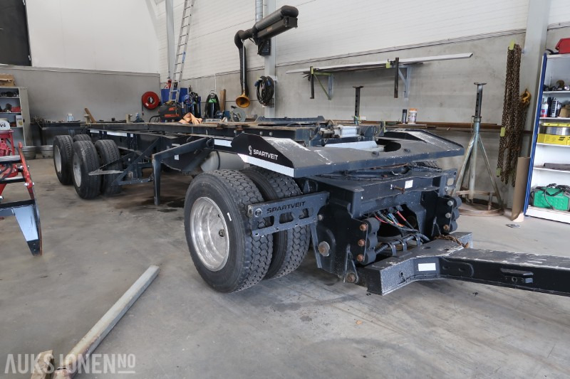 2023 Spartveit C3-akslet hengerchassis / containerchassis - deleobjekt - Camión portacontenedore/ Intercambiable: foto 1 2023 Spartveit C3-akslet hengerchassis / containerchassis - deleobjekt - Camión portacontenedore/ Intercambiable: foto 1