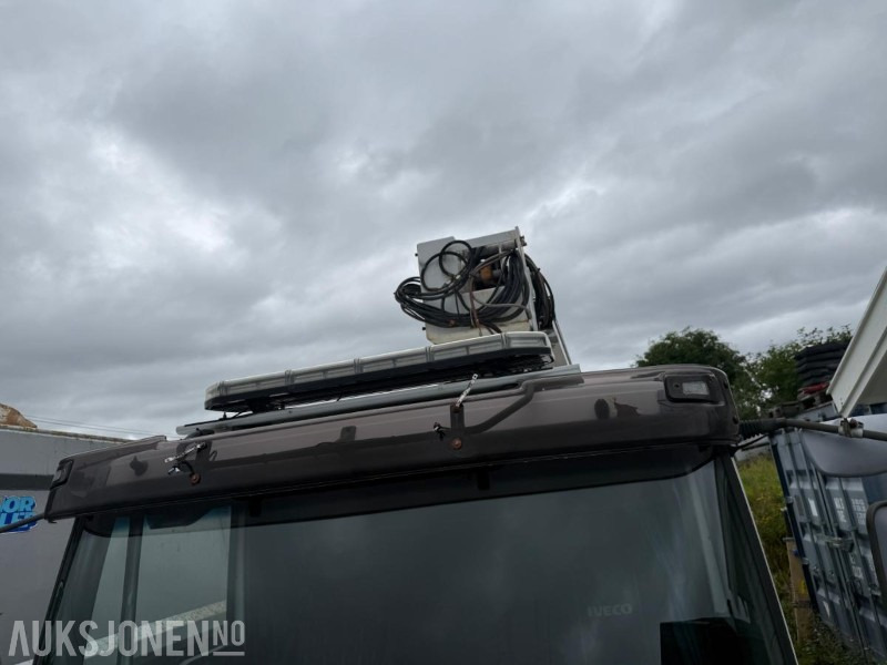 Iveco EuroCargo liftbil med kurv - 179 571 km - Webasto - Arbeidslys - Camión: foto 5 Iveco EuroCargo liftbil med kurv - 179 571 km - Webasto - Arbeidslys - Camión: foto 5