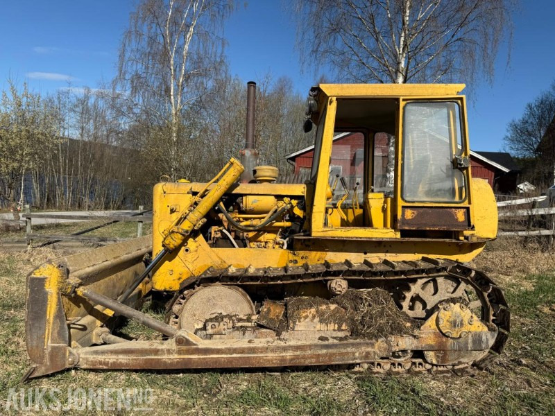 Cat D4D doser - Equipo de construcción: foto 2 Cat D4D doser - Equipo de construcción: foto 2