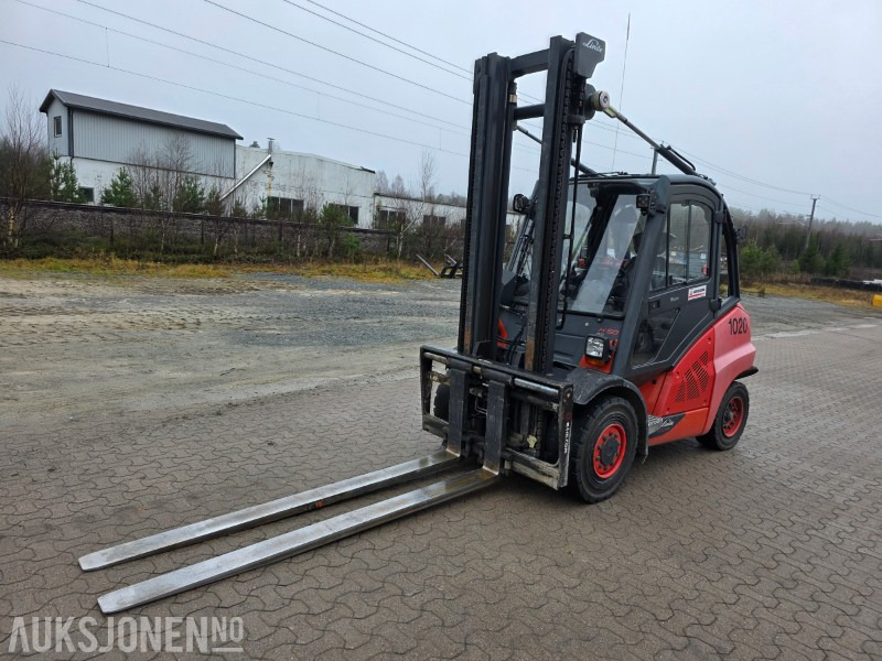 2015 Linde H50/600D truck 5 T - Equipo de manutención: foto 1 2015 Linde H50/600D truck 5 T - Equipo de manutención: foto 1
