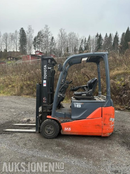 2016 TOYOTA 8FBEK18T ELEKTRISK TRUCK | 1800KG | REP.OBJEKT - Equipo de manutención: foto 4 2016 TOYOTA 8FBEK18T ELEKTRISK TRUCK | 1800KG | REP.OBJEKT - Equipo de manutención: foto 4