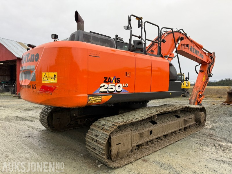 Hitachi ZX250 LC-6 EC223, GPS, Sentralsmøring, 2 skuffer, LED - Excavadora: foto 5 Hitachi ZX250 LC-6 EC223, GPS, Sentralsmøring, 2 skuffer, LED - Excavadora: foto 5