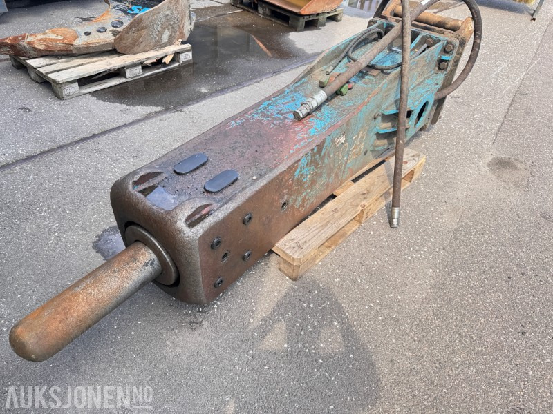 MSB MS700H – Hydraulisk hammer for 25–32 tonn gravemaskin - S70 - Implemento para Maquinaria de construcción: foto 4 MSB MS700H – Hydraulisk hammer for 25–32 tonn gravemaskin - S70 - Implemento para Maquinaria de construcción: foto 4