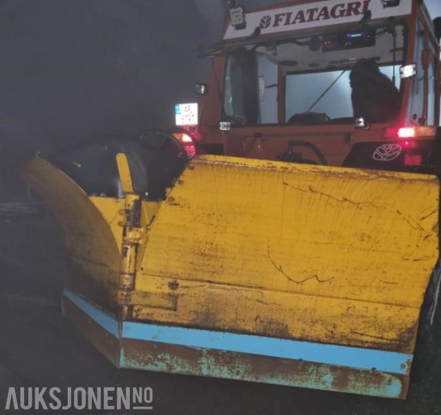 1997 Holms 5317 V plog med Trima feste - Maquinaria agrícola: foto 3 1997 Holms 5317 V plog med Trima feste - Maquinaria agrícola: foto 3