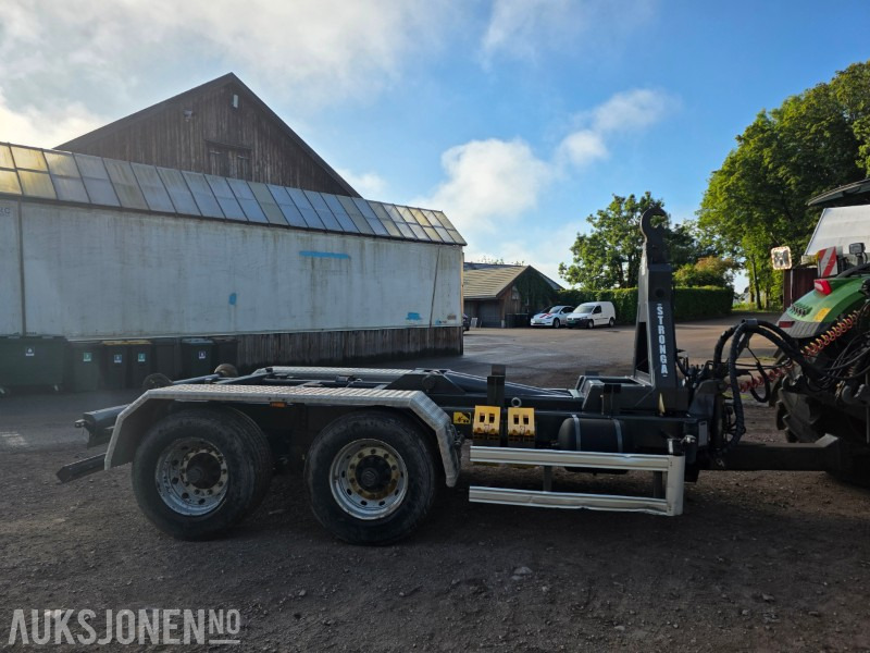 2016 STRONGA HOOKLOADA STRONGA Kroktilhenger - Tillatt totaltvekt 22000 kg - Maquinaria agrícola: foto 3 2016 STRONGA HOOKLOADA STRONGA Kroktilhenger - Tillatt totaltvekt 22000 kg - Maquinaria agrícola: foto 3