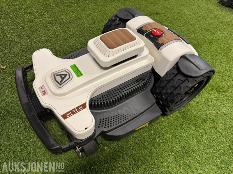 2023 Ambrogio 4.36 Ultra Elite Premium DEMOMASKIN - Robotgressklipper - Maquinaria agrícola: foto 1 2023 Ambrogio 4.36 Ultra Elite Premium DEMOMASKIN - Robotgressklipper - Maquinaria agrícola: foto 1