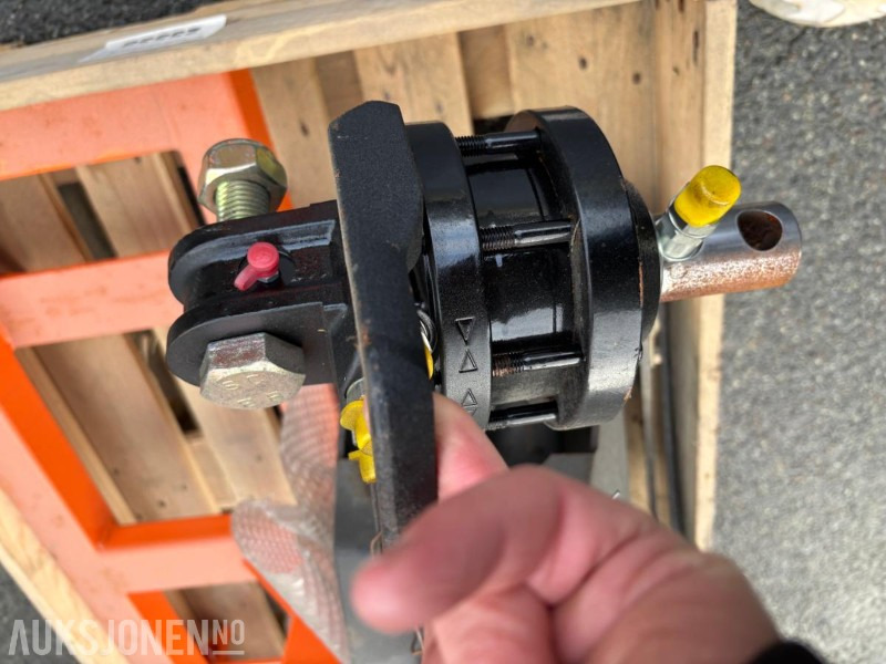 2023 Tømmerklo til traktor LG200. TRIMA/SMS feste - Maquinaria agrícola: foto 5 2023 Tømmerklo til traktor LG200. TRIMA/SMS feste - Maquinaria agrícola: foto 5