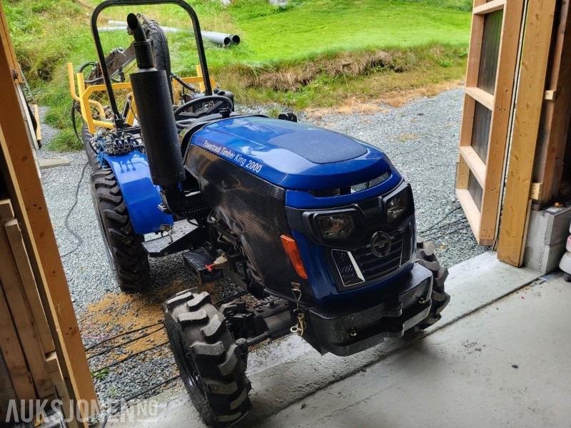 Powertrack Timber King 2000 - Traktor med tømmerhenger - Kun kjørt 10 timer! - Tractor: foto 2 Powertrack Timber King 2000 - Traktor med tømmerhenger - Kun kjørt 10 timer! - Tractor: foto 2